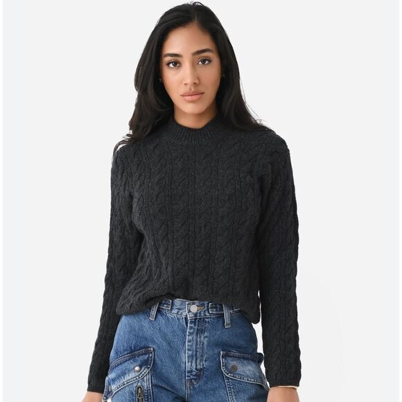 Vince Women’s Wool Blend Twisted Cable Crewneck Sweater Size Small - Picture 1 of 8